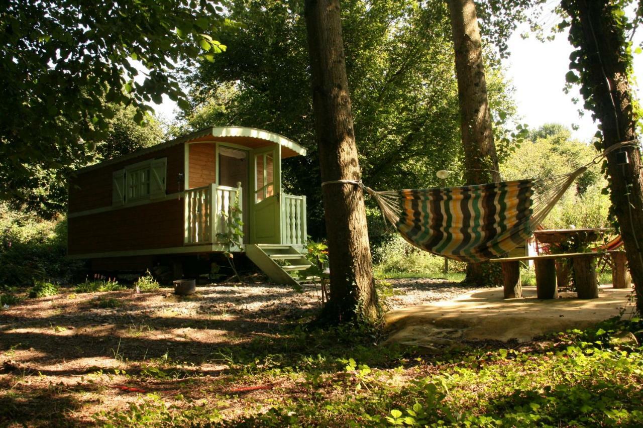 Le Lavoir De Julia Bourgvallees Exterior photo